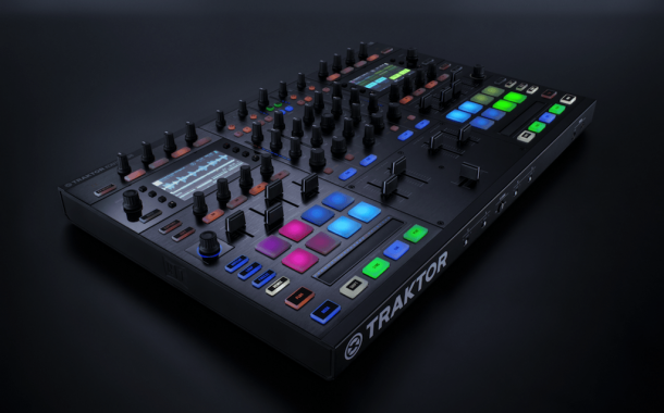 Traktor Kontrol S8